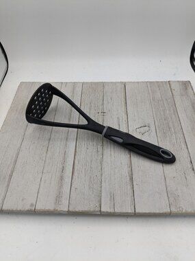 Nylon Potato Masher Kitchen Utensil Black 10 1/2" Unbranded